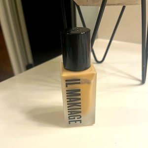 Il Makiage Woke Up Like This Foundation